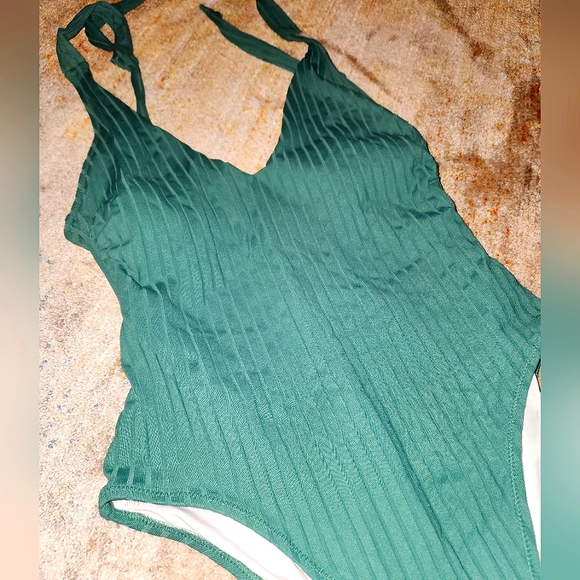 Shade Shore Women's Green Ribbed One Piece Swim Suit - Picture 2 of 8